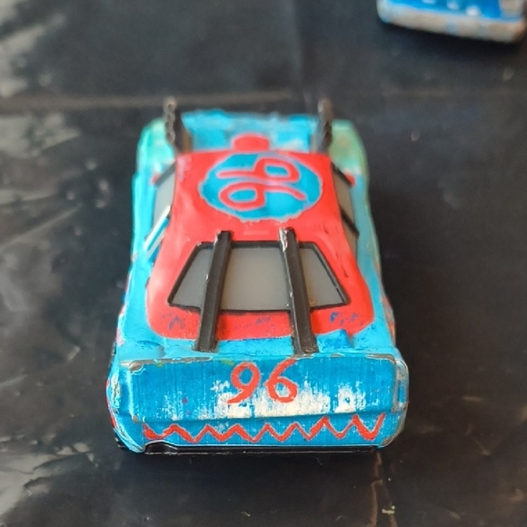 Disney Pixar Cars - #25 Broadside & #96 Fishtail Metal Die-Cast Vehicles - Picture 4 of 11